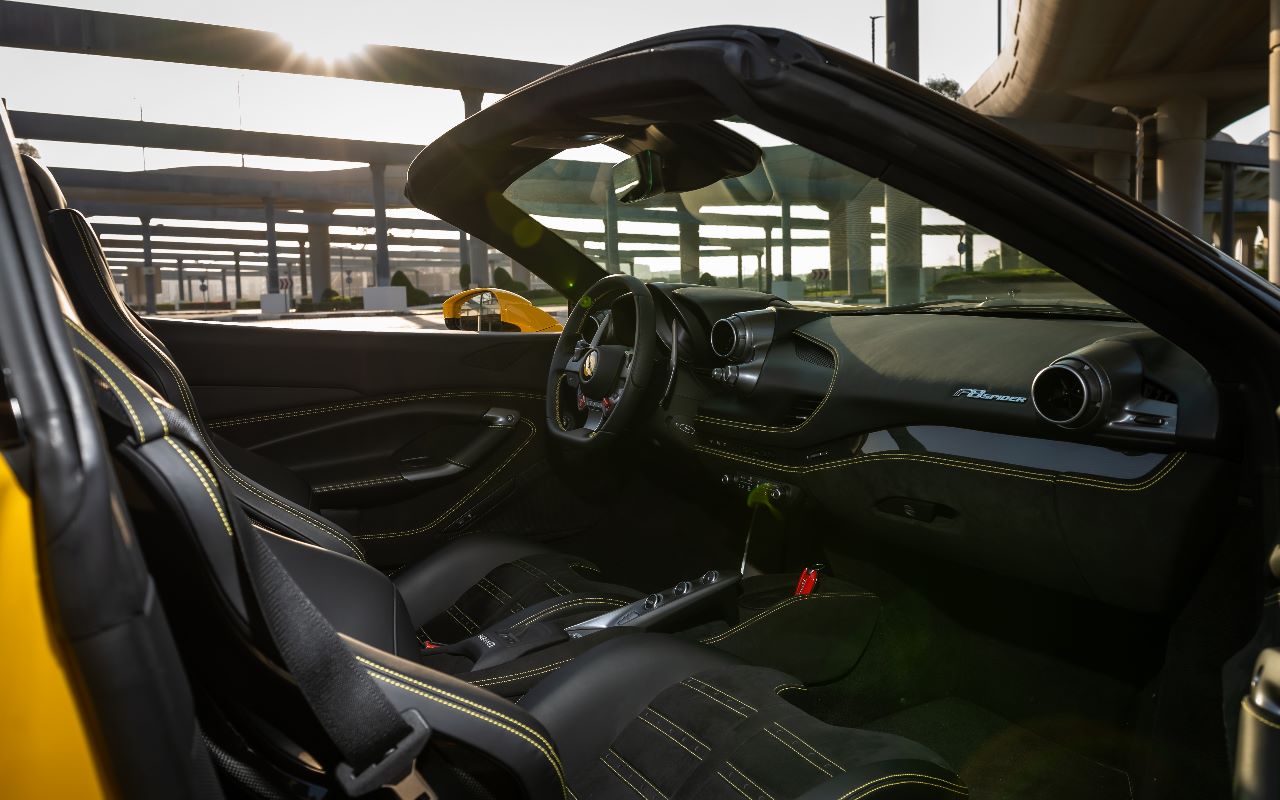 Ferrari F8 Tributo Spyder Interior