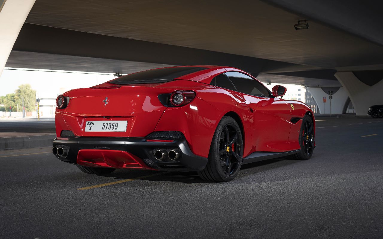 Ferrari Portofino Rosso RED ROOF Interior