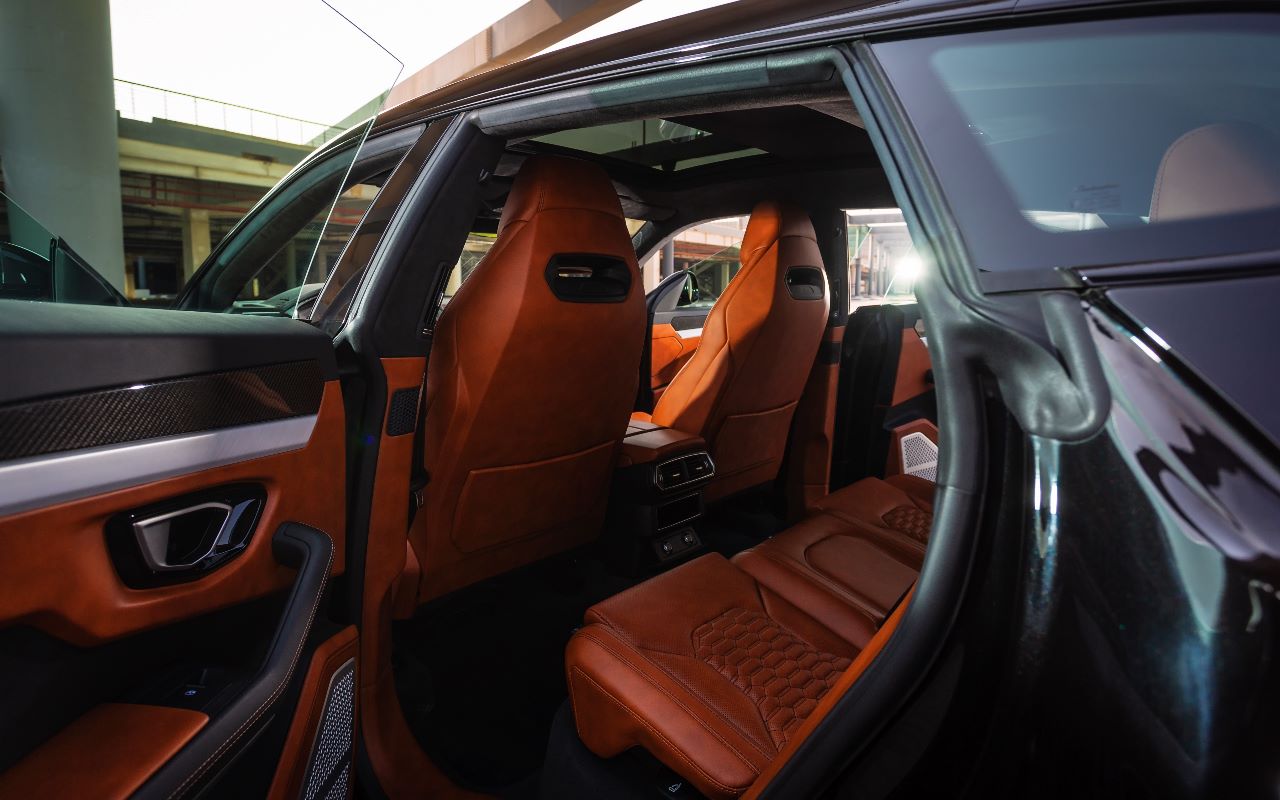 Lamborghini Urus Interior