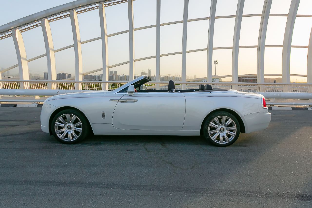 Rolls Royce Dawn, Exclusive 3-color interior Interior