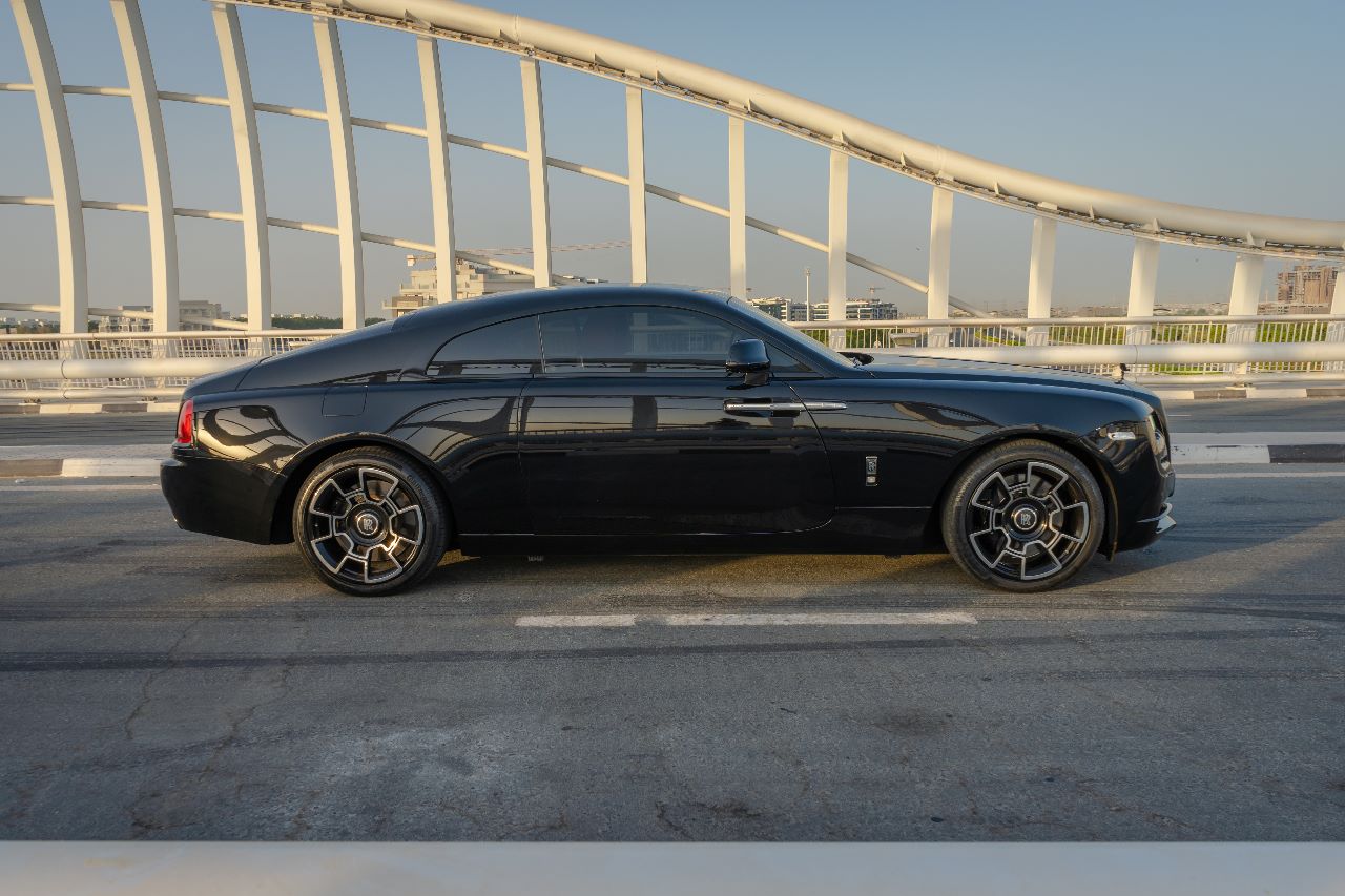 Rolls Royce Wraith Black Badge Interior