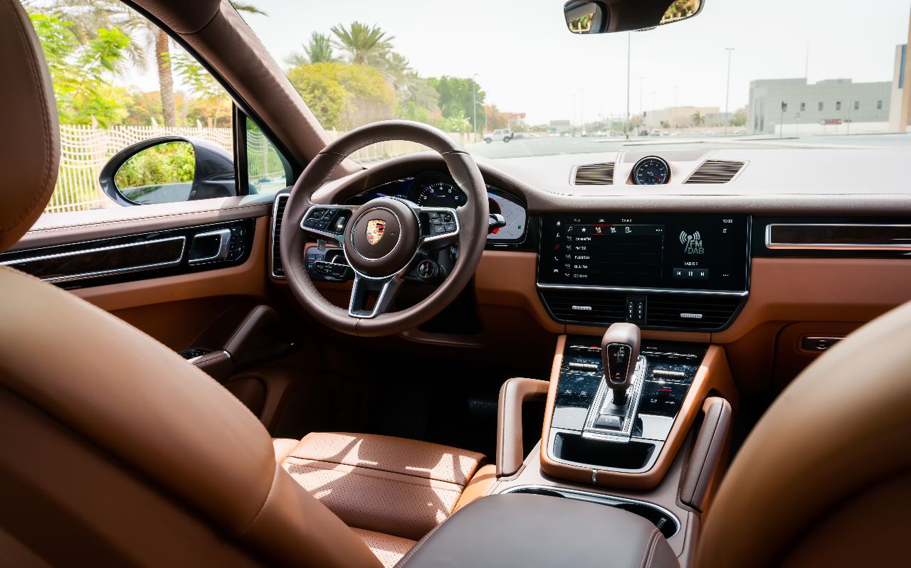 Porsche Cayenne coupe Interior