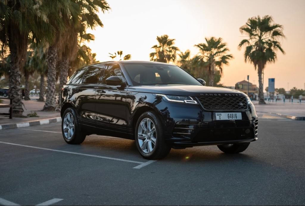 Range Rover R Dynamic Interior