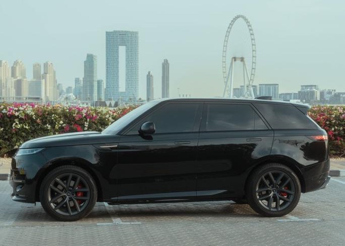 Range Rover Sports R Dynamic Interior