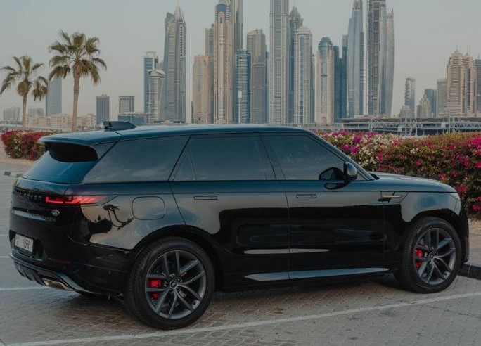 Range Rover Sports R Dynamic Interior