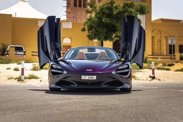 McLaren 720s Spyder Interior