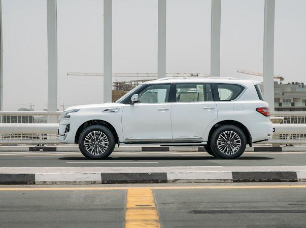Nissan Patrol Platinum V6 Interior